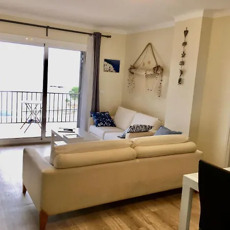 Grifeu Apartment